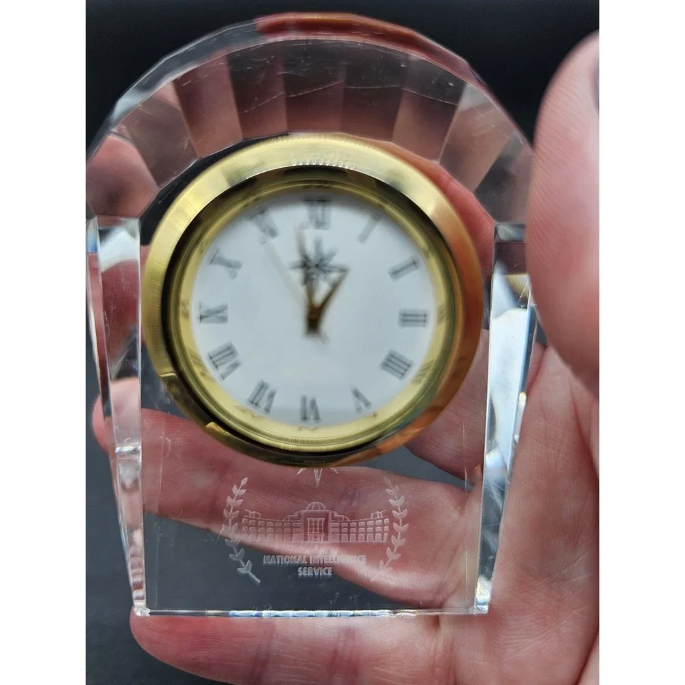 National Intelligence Service Desktop Crystal Paperweight Clock Political Govt‎